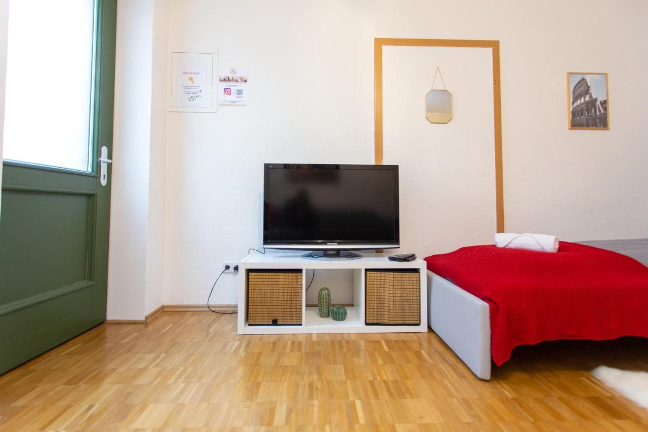 Fullhouse - Halle - R6 Apartments - Smarttv - Nespresso Exterior photo